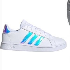Girls Adidas fashion sneaker